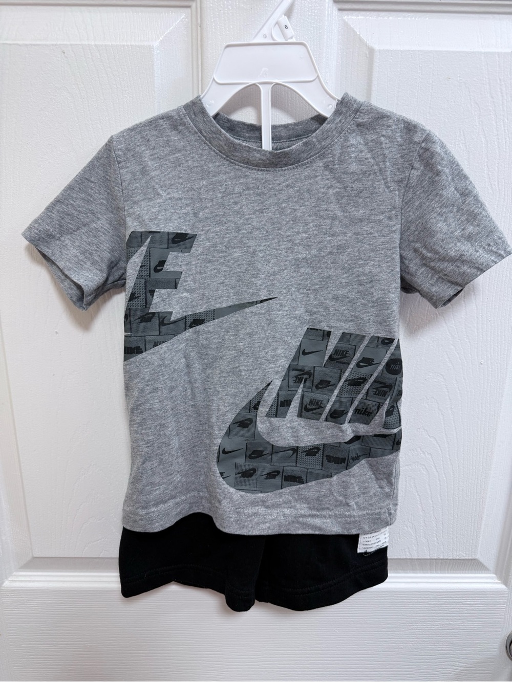 Nike Heather Gray and Black Graphic Logo Short Set, Size 4